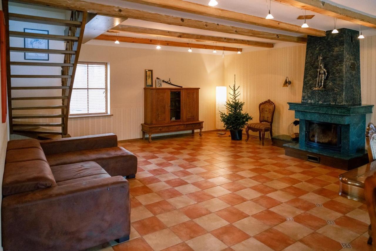 Bash Village House Βέντσπιλς Εξωτερικό φωτογραφία