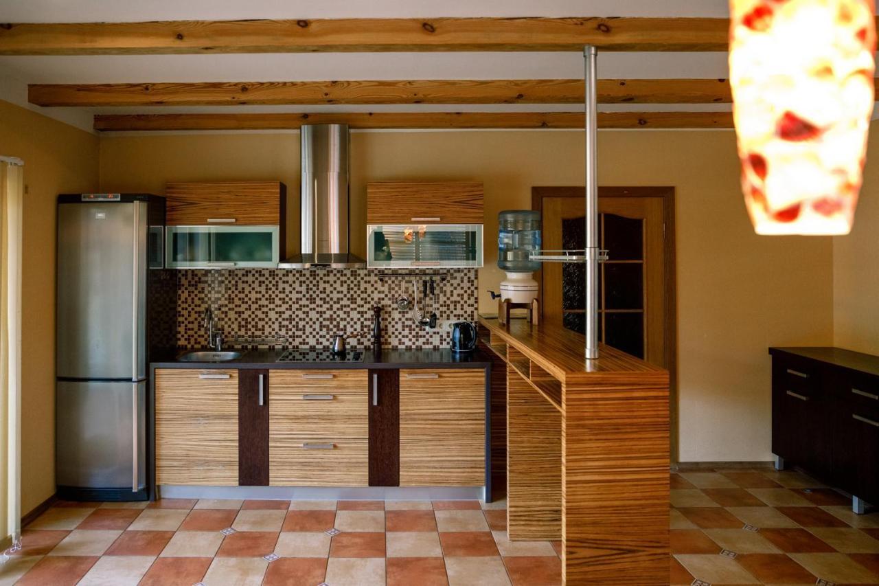 Bash Village House Βέντσπιλς Εξωτερικό φωτογραφία